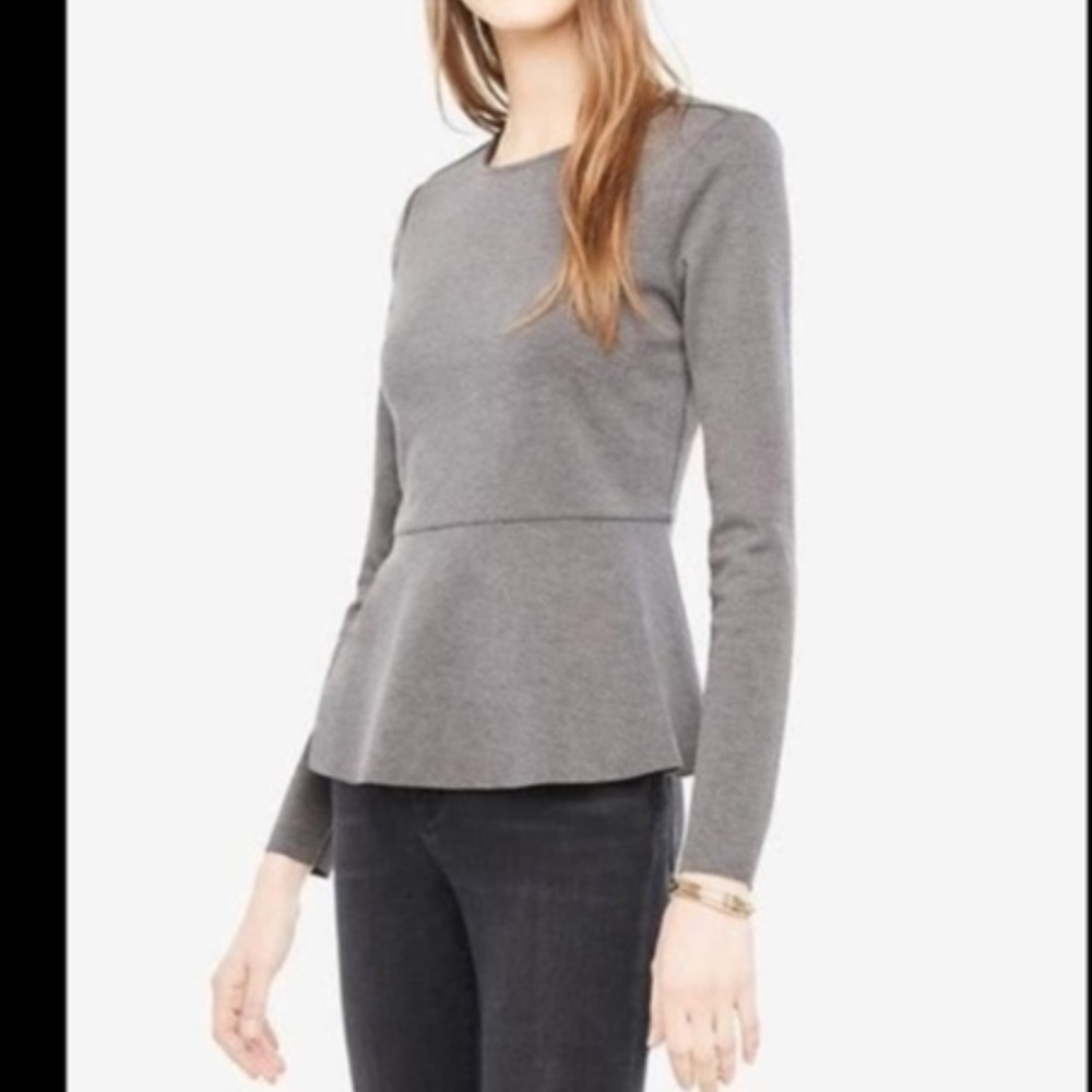 Gray top